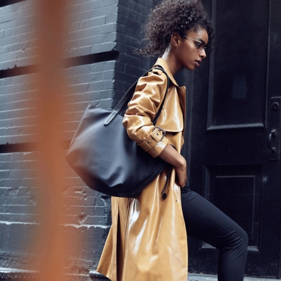 New Botkier New York Bond Black Nylon Zip Tote Bag. - Picture 4 of 16